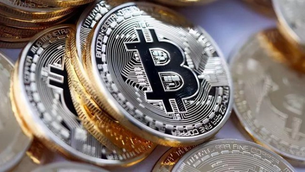 深夜分享！比特币中国：从崛起到转型的数字货币先驱