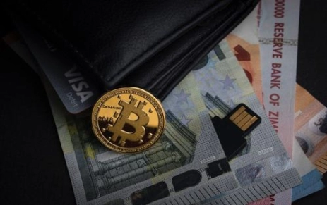 简单易懂！一个比特币值多少人民币（1 BTC兑换多少人民币？实时汇率查询）